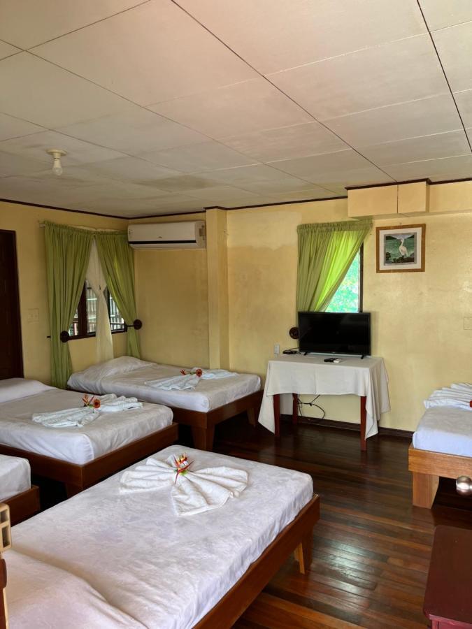 Hotel Sierpe River- Oleaje Sereno Экстерьер фото