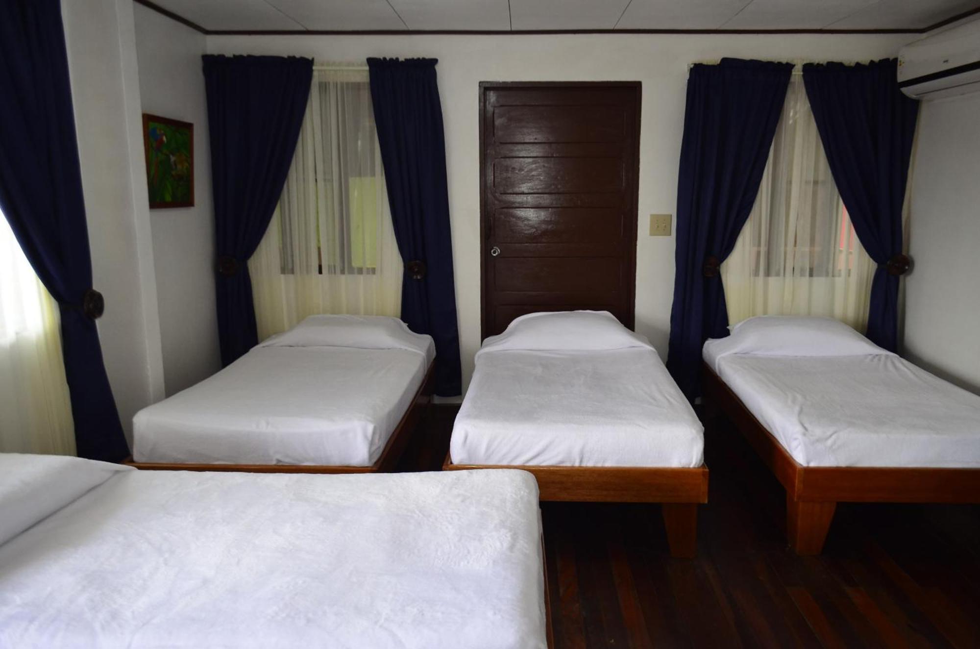 Hotel Sierpe River- Oleaje Sereno Экстерьер фото
